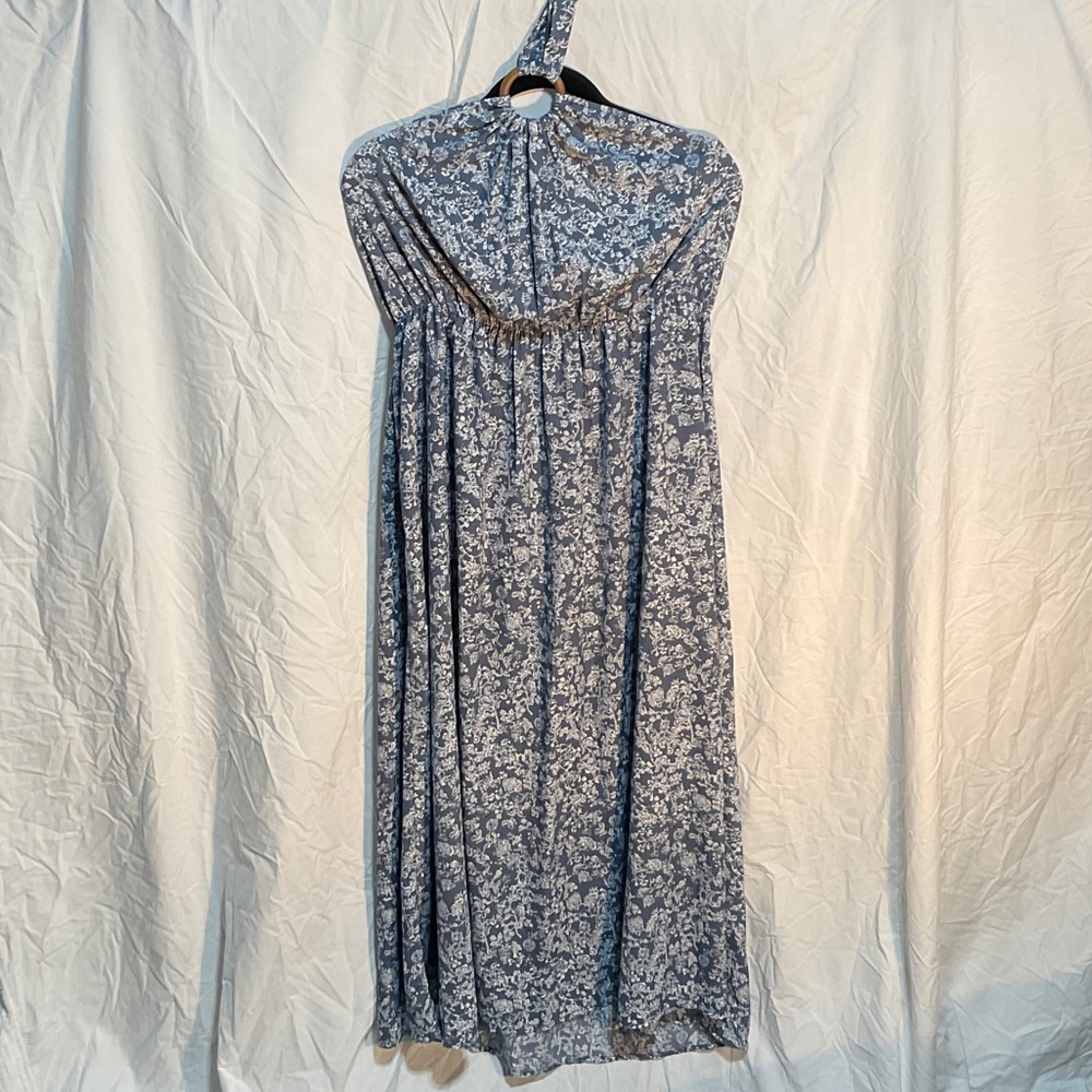 Charlie Paige Backless Floral Dress in Blue and White